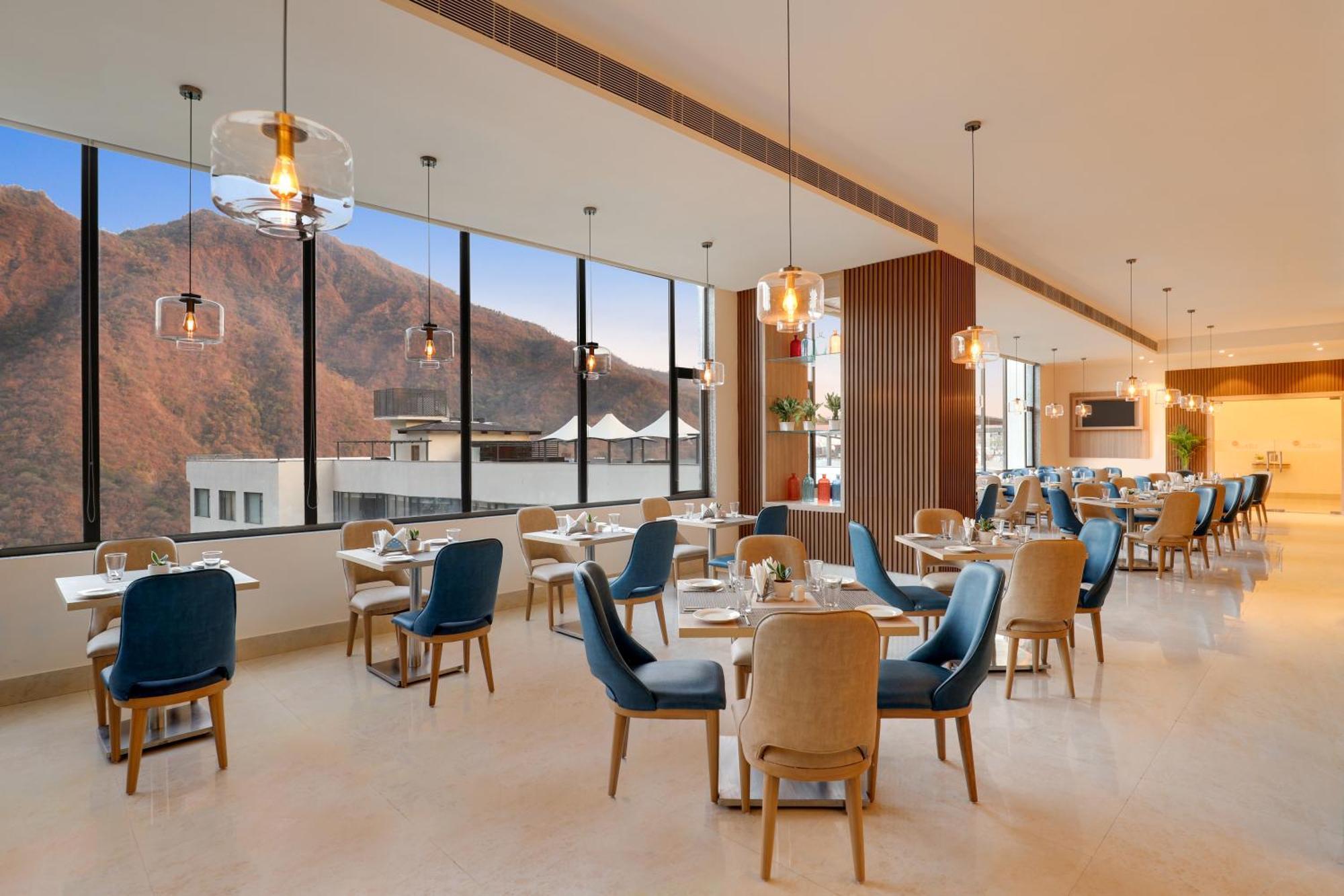 Lemon Tree Hotel, Rishīkesh 外观 照片